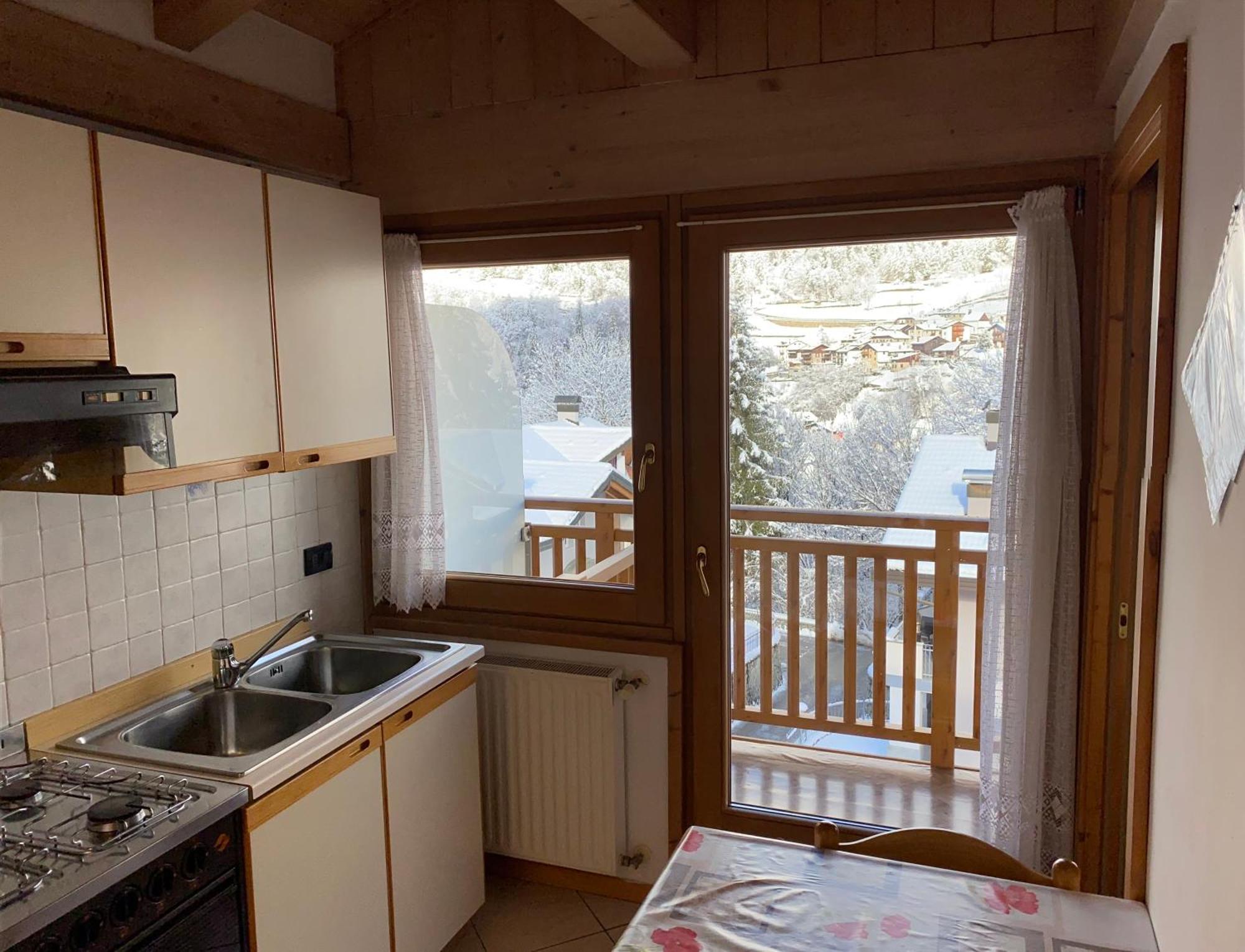 Ferienwohnung Monolocale Per Due Persone Commezzadura Exterior foto